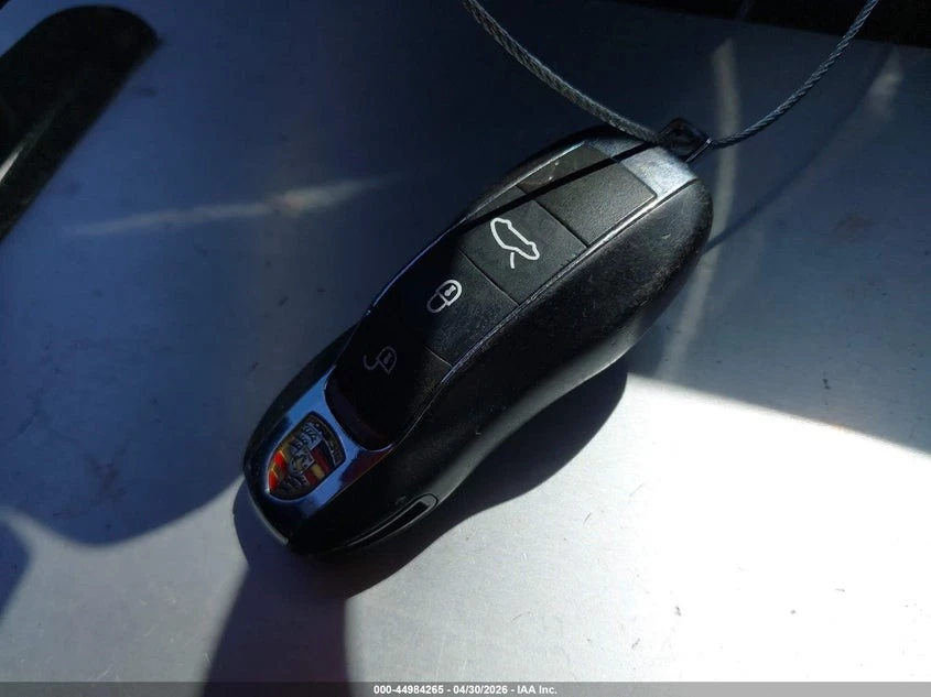 Porsche 911 * CARRERA* KEYLESS* Camera* , снимка 14 - Автомобили и джипове - 55049251