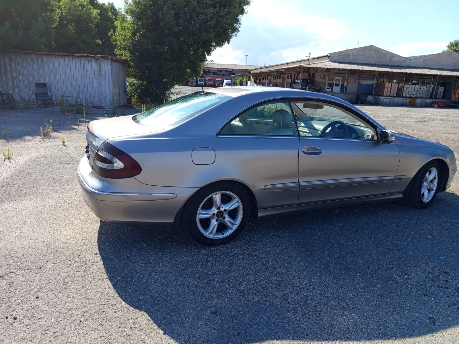 Mercedes-Benz CLK Автоматик 163к.с газ-бензин сменена верига, снимка 3 - Автомобили и джипове - 55237096