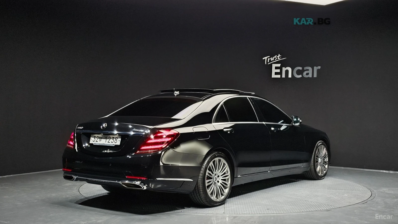 Mercedes-Benz S 560 LONG 4MATIC* МОНИТОРИ* КОЖА* HUD* МАСАЖ* 360, снимка 2 - Автомобили и джипове - 55299329