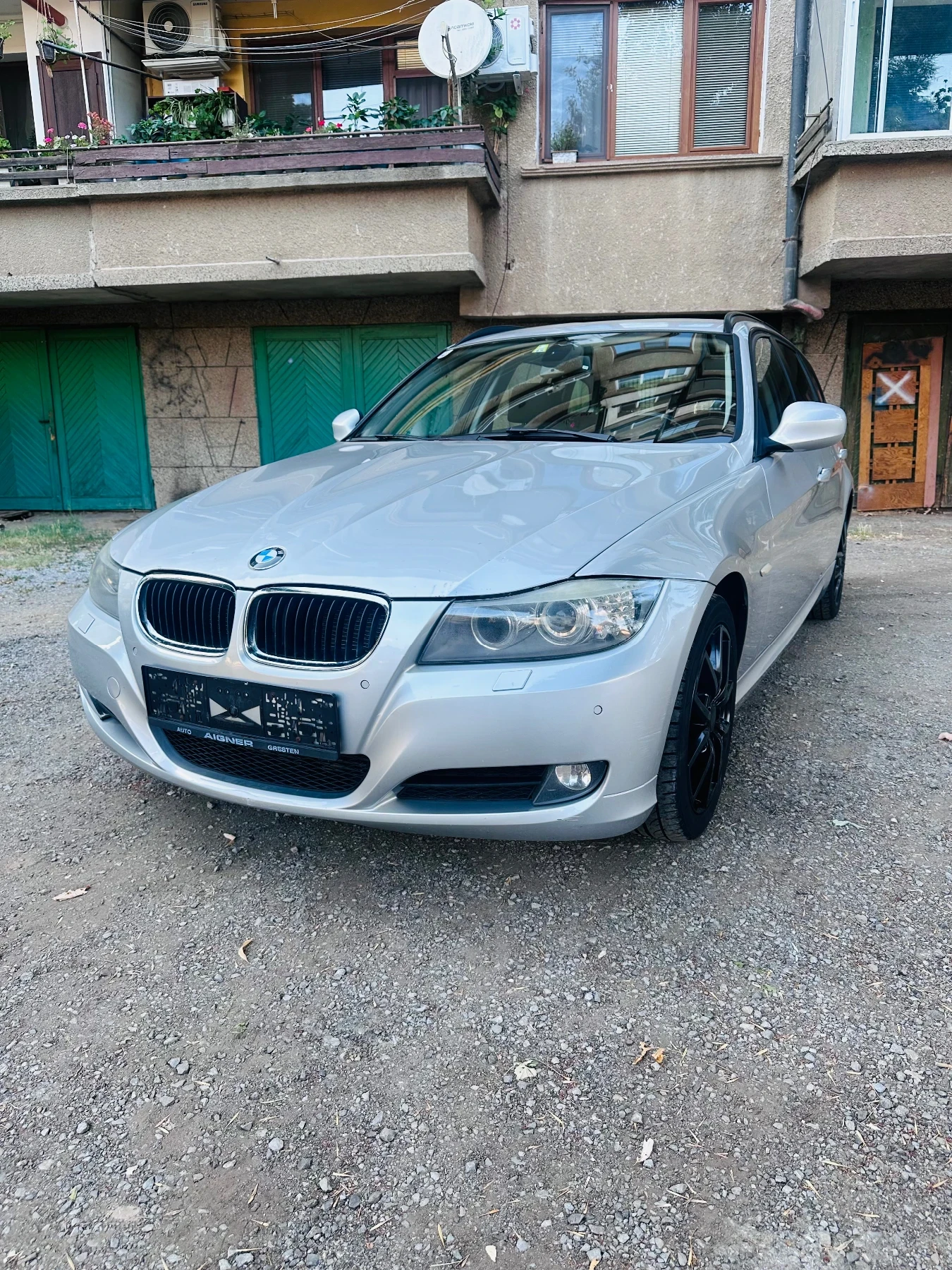 BMW 318 2.0 318d, снимка 4 - Автомобили и джипове - 55327155
