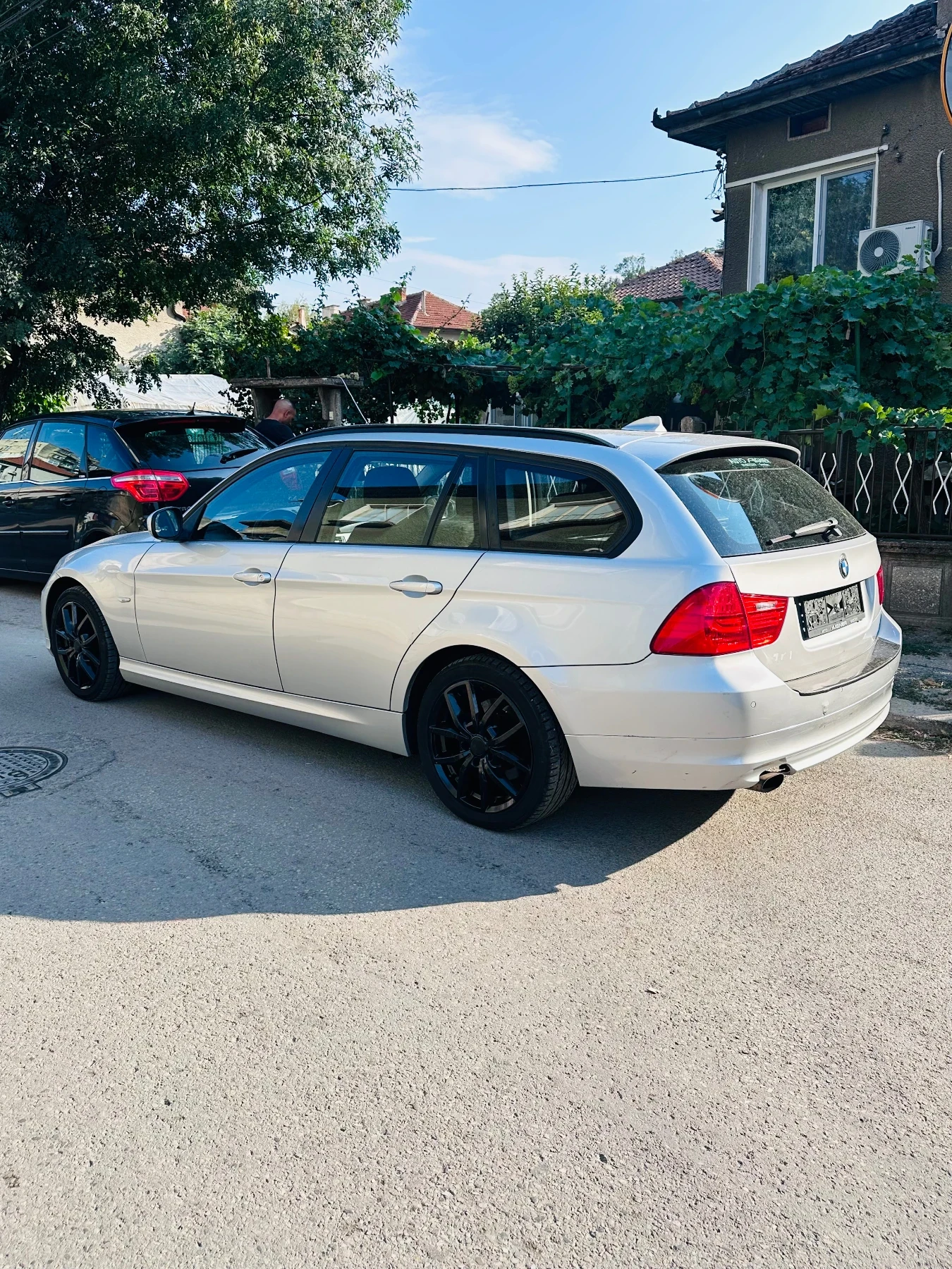 BMW 318 2.0 318d, снимка 13 - Автомобили и джипове - 55438964