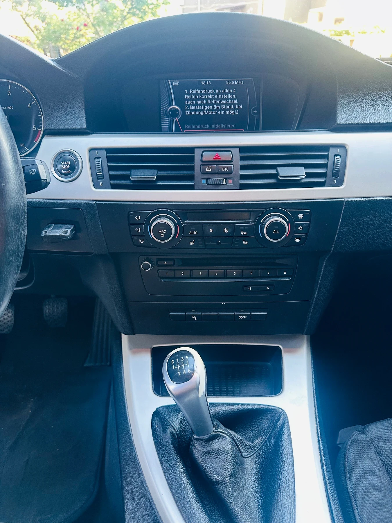 BMW 318 2.0 318d, снимка 10 - Автомобили и джипове - 55327155