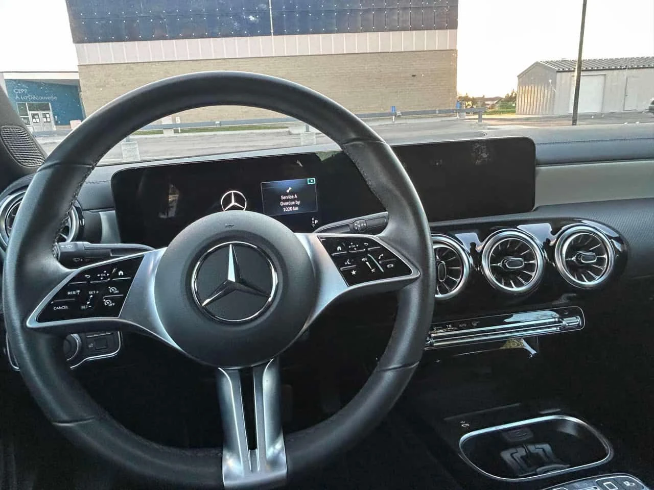 Mercedes-Benz CLA 250 4MATIC | CARFAX | ���������� ��� ������������ | Mobile.bg � ����������� 10