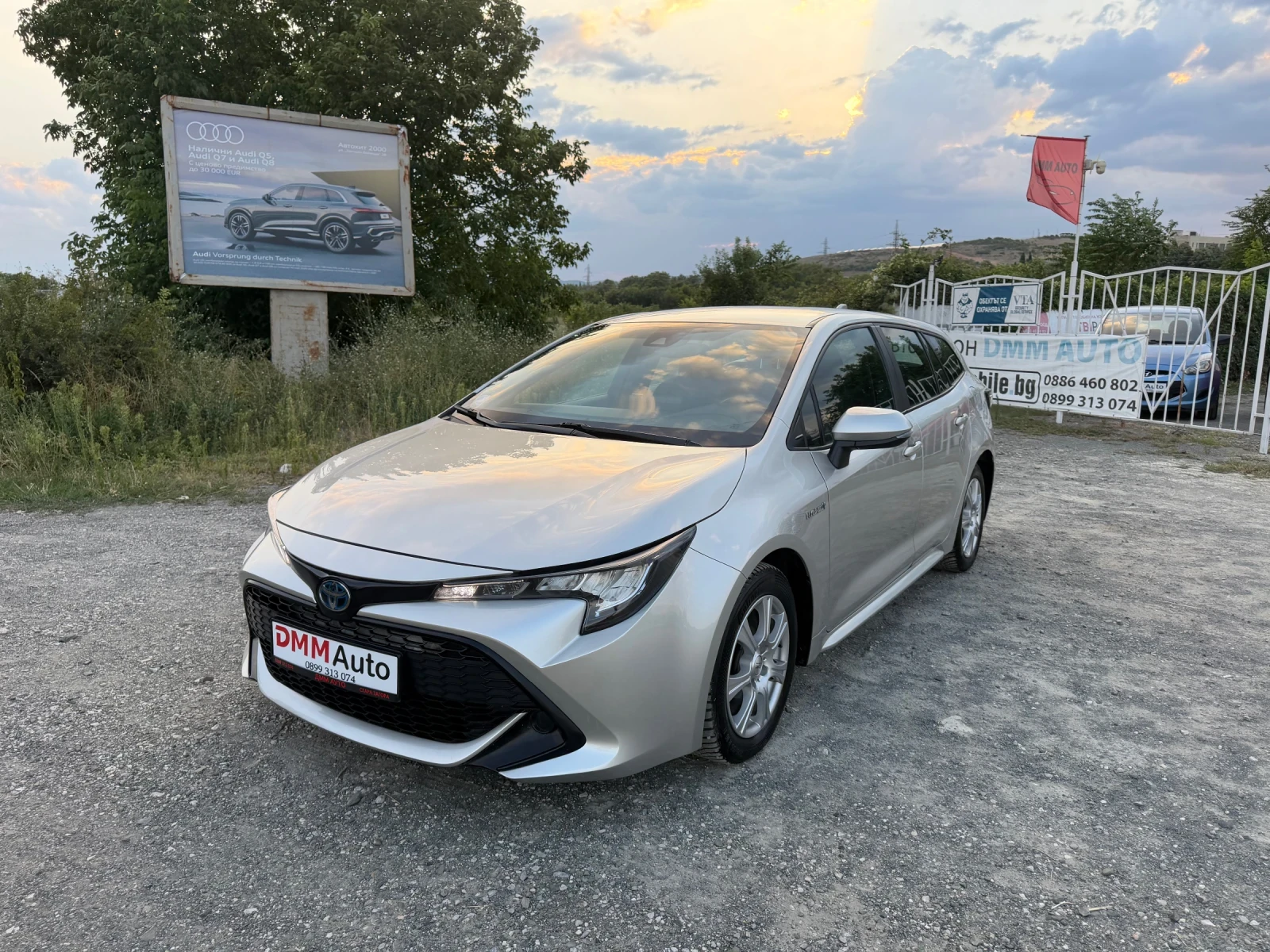 Toyota Corolla HYBRID / АВТОМАТИК / ЕВРО6 / ДИСТРОНИК / ЛЕД