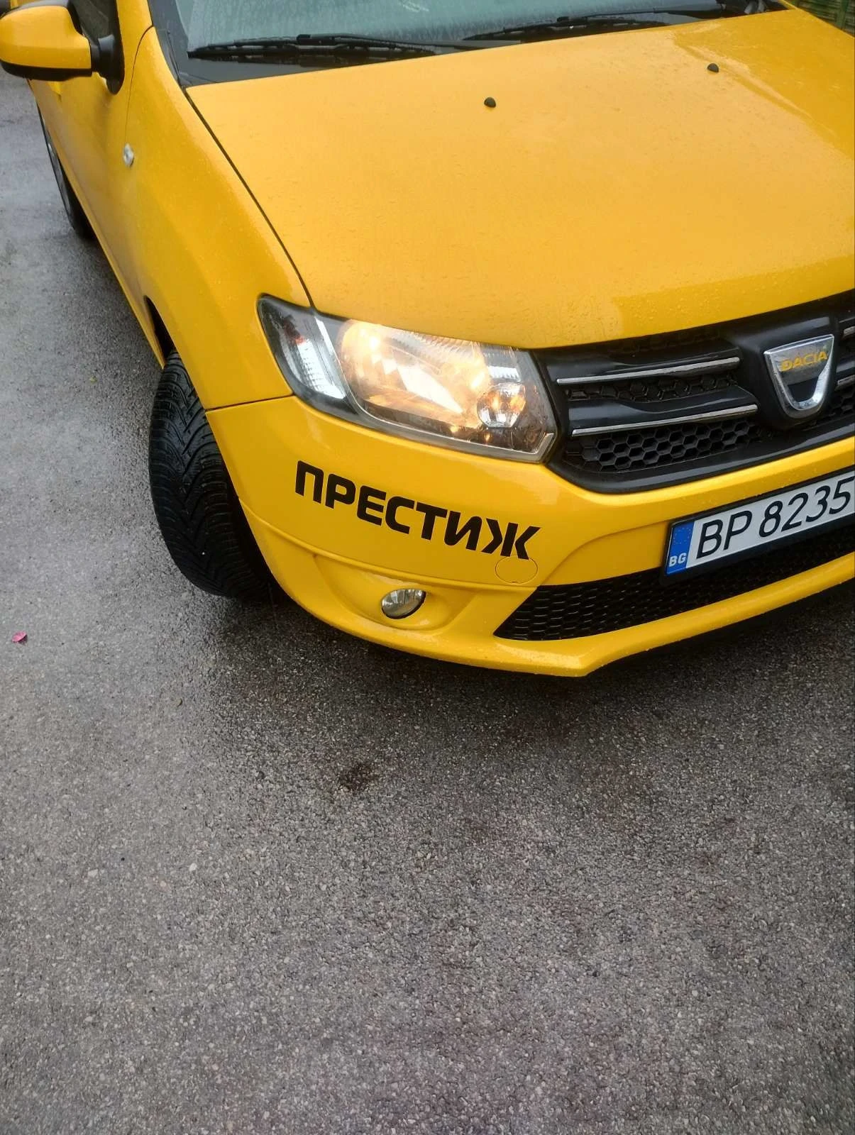 Dacia Sandero, снимка 6 - Автомобили и джипове - 55590955
