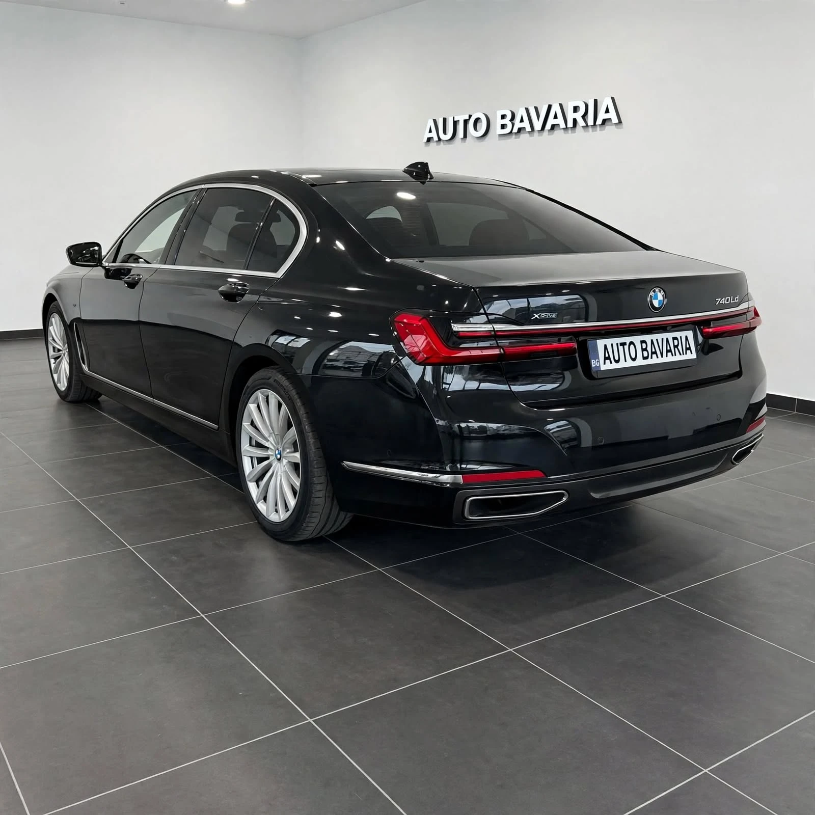 BMW 740 xDrive, снимка 4 - Автомобили и джипове - 56360701