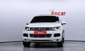 VW Touareg * 3.0TDI* BLUEMOTION* КОЖА* ПОДГРЕВ* ПАНОРАМА* , снимка 3