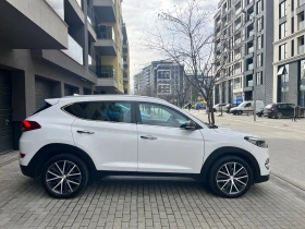 Hyundai Tucson 1.7CRDI= EXPOSSIBLE= KEYLESSGO= NAVI= НОВА! - 12800 € / 25034.62 лв. - 43973420 4