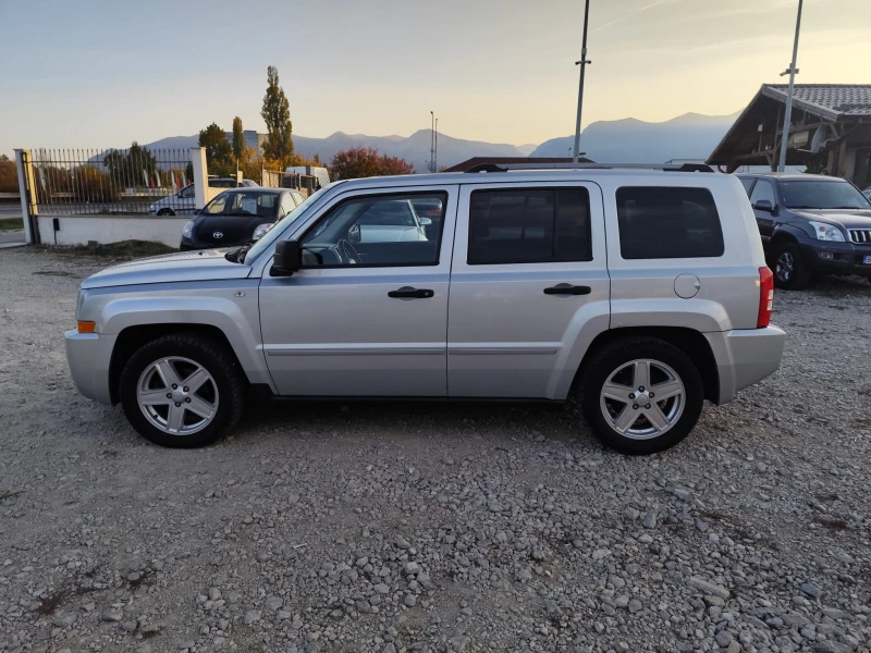 Jeep Patriot 2.0 дизел 4х4, снимка 9 - Автомобили и джипове - 47813359