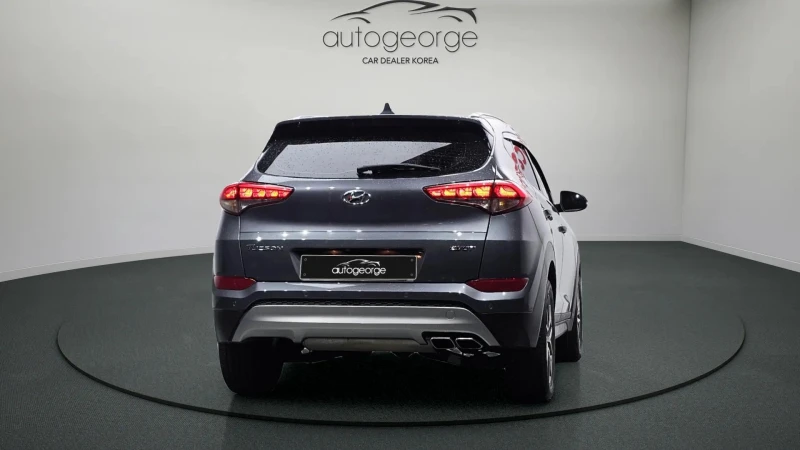 Hyundai Tucson 2.0 2WD MODERN autogeorge.com, снимка 4 - Автомобили и джипове - 51903142
