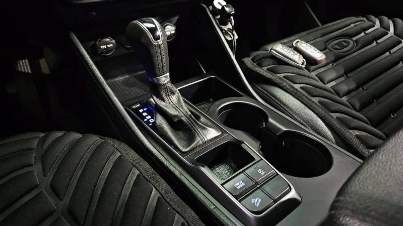 Hyundai Tucson 2.0 2WD MODERN autogeorge.com, снимка 8 - Автомобили и джипове - 51903142