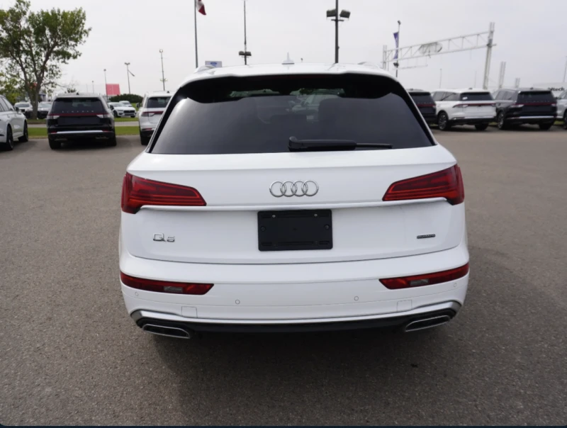 Audi Q5 2.0T* FACELIFT* MATRIX* ДИГИТАЛНО* ТАБЛО* 360КАМЕР, снимка 8 - Автомобили и джипове - 51896908