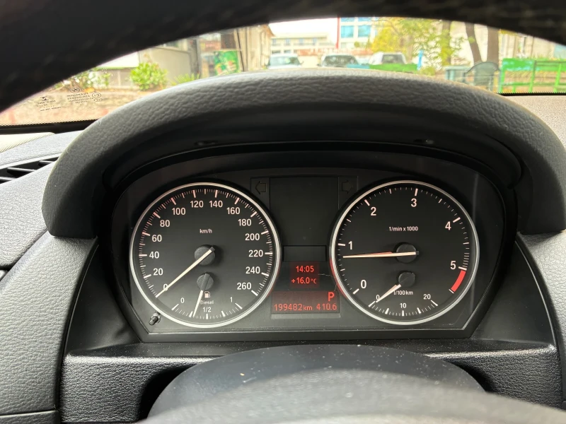 BMW X1, снимка 13 - Автомобили и джипове - 52475070