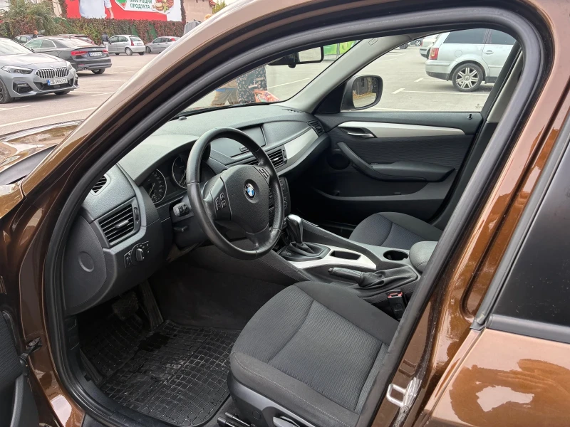 BMW X1, снимка 8 - Автомобили и джипове - 52475070