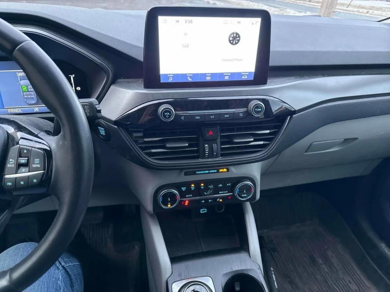 Ford Escape 2023 Active * CARFAX * БЕЗ ПЪРВОНАЧАЛНА ВНОСКА, снимка 9 - Автомобили и джипове - 52941650