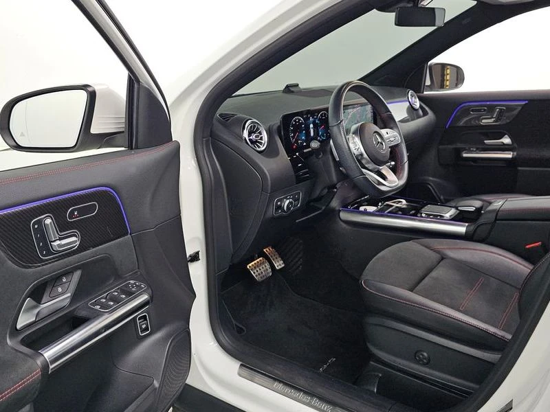 Mercedes-Benz GLA GLA250 4MATIC| 224к.с.| ВКЛ.ТЕХНОТЕСТ, снимка 10 - Автомобили и джипове - 55172379
