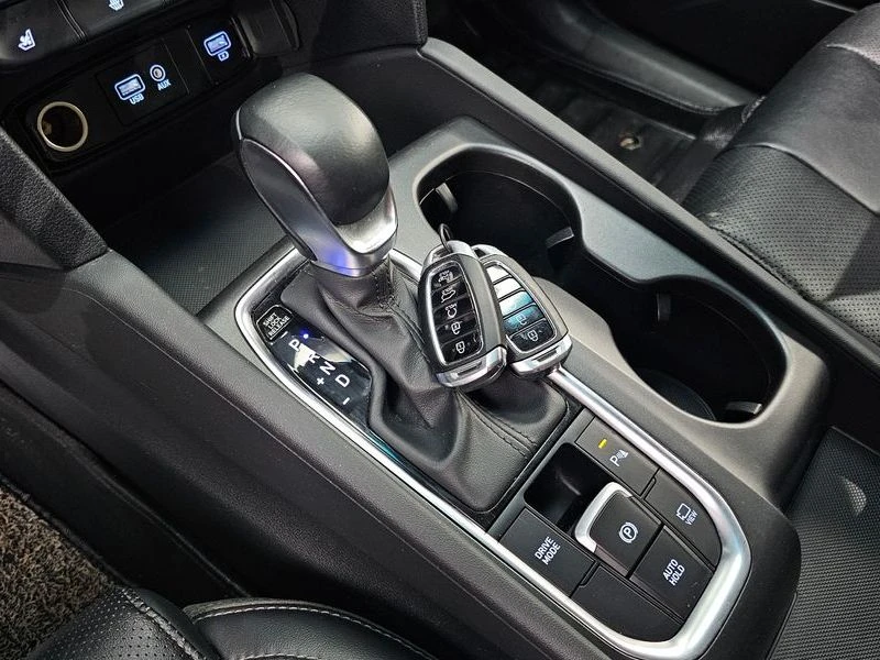 Hyundai Santa fe Gasoline 2.0T 2WD| 235�.�. | Mobile.bg � ����������� 9