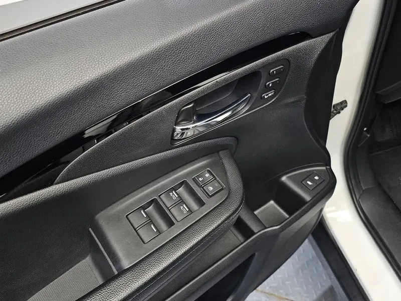 Honda Pilot 3.5/4WD/7 МЕСТА, снимка 13 - Автомобили и джипове - 56733375