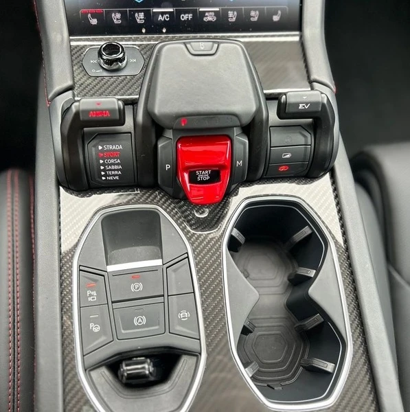 Lamborghini Urus 4.0 V8 Plug-in Hybrid 4WD , снимка 7 - Автомобили и джипове - 56739886