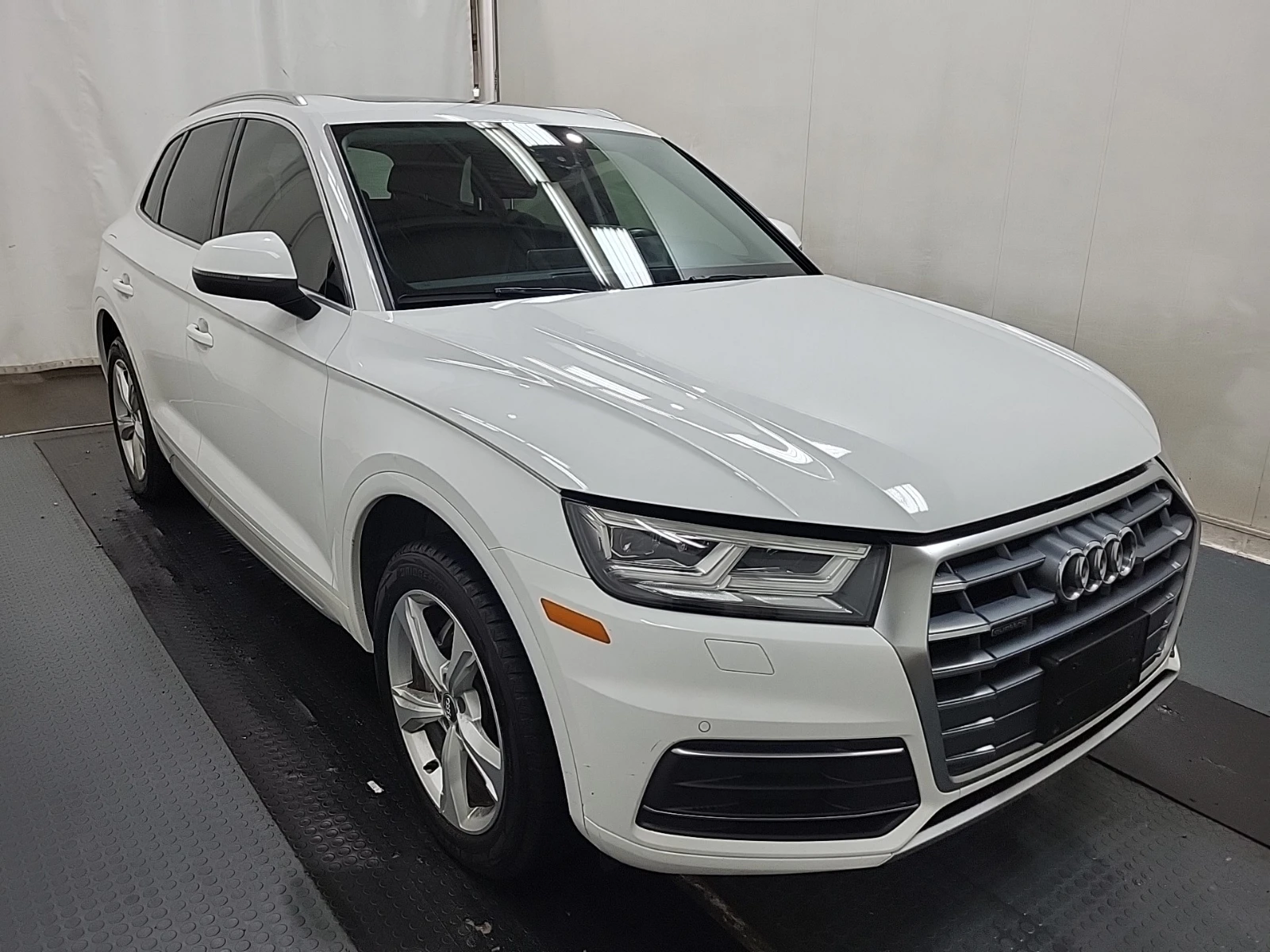 Audi Q5 * PROGRESSIV * CARFAX * ЦЕНА ДО БГ - изображение 2