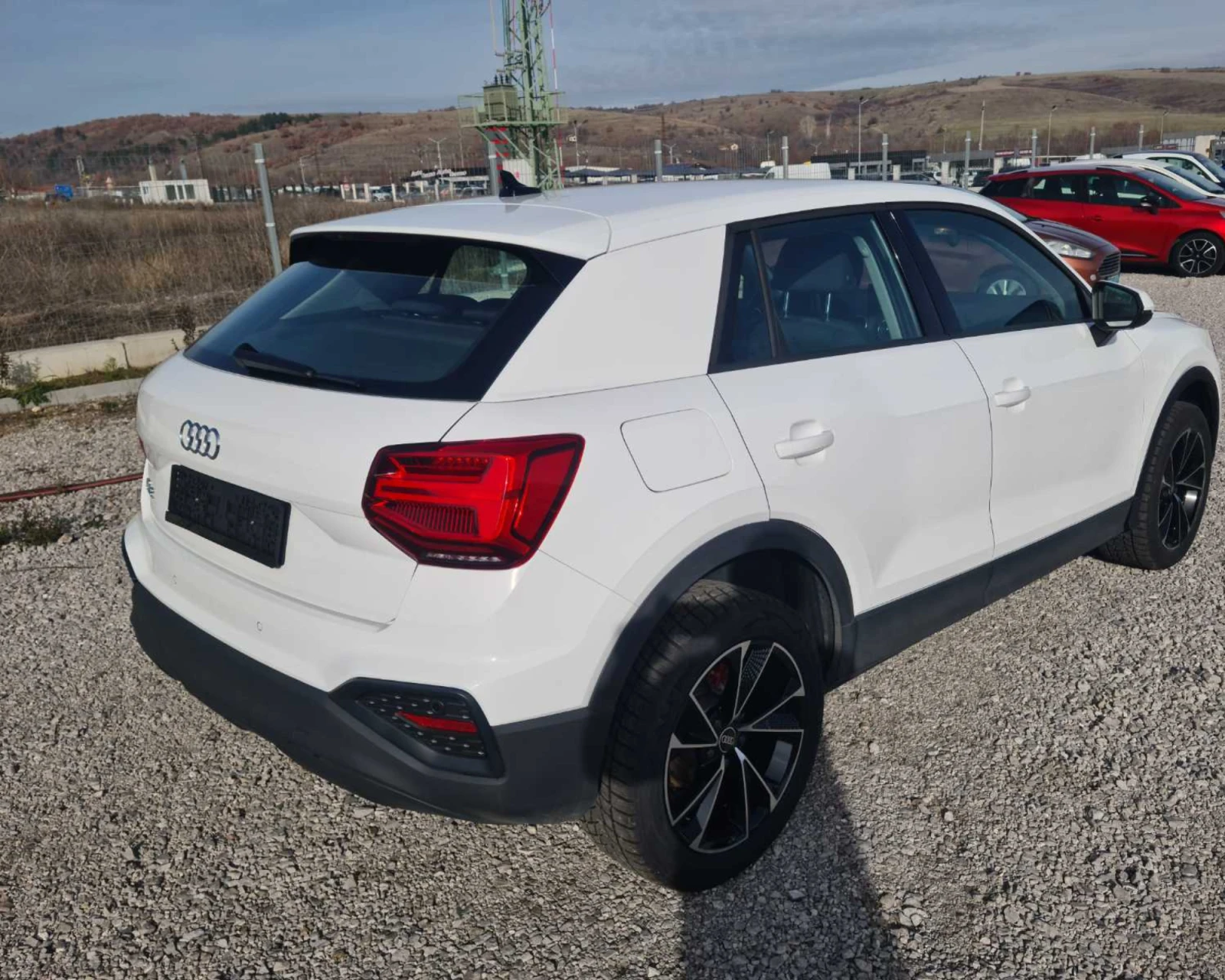 Audi Q2  1.6 TDI 116 ks TOP - изображение 6