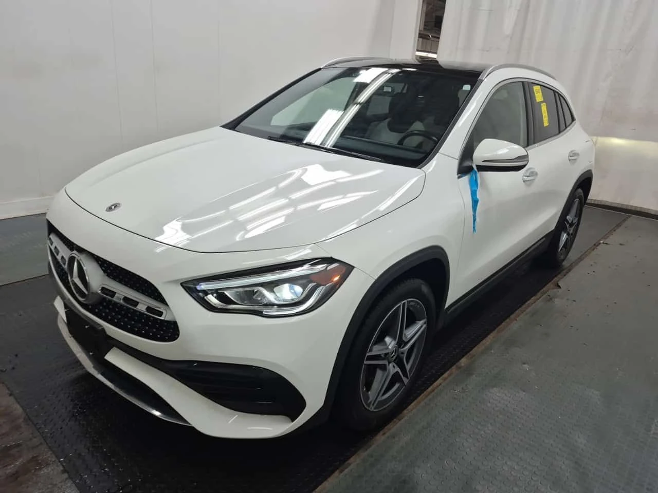 Mercedes-Benz GLC 250 / CARFAX / 360 / DIS / AMBIENT  | Auto.bg — изображение 1