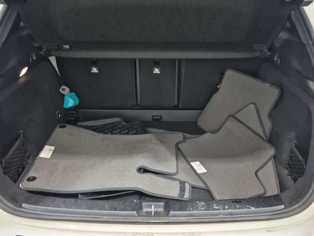 Mercedes-Benz GLC 250 / CARFAX / 360 / DIS / AMBIENT , снимка 13 - Автомобили и джипове - 53825297