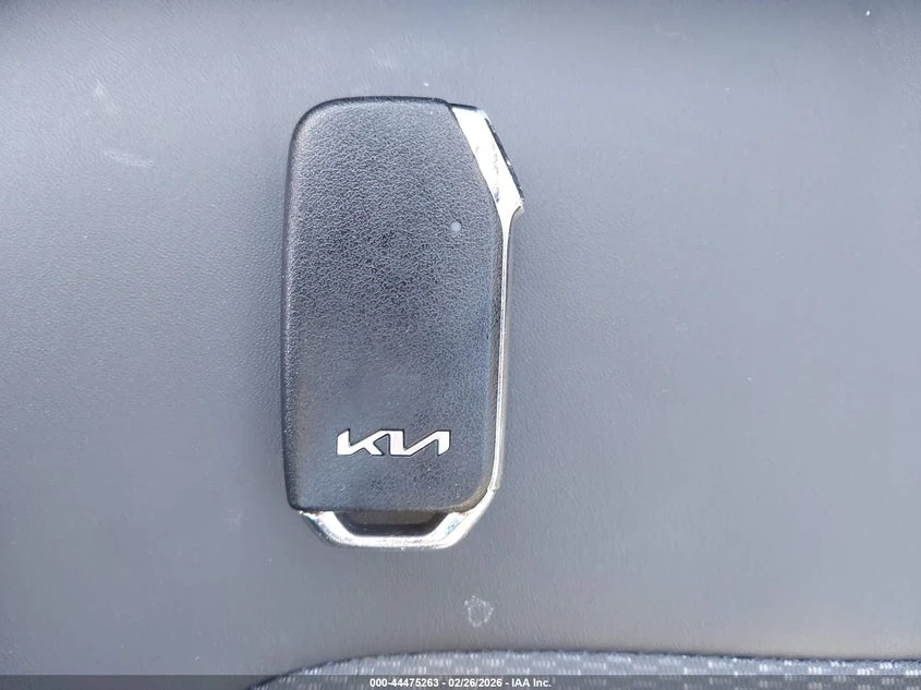 Kia Niro 1.6l Ex Touring, снимка 11 - Автомобили и джипове - 54242279