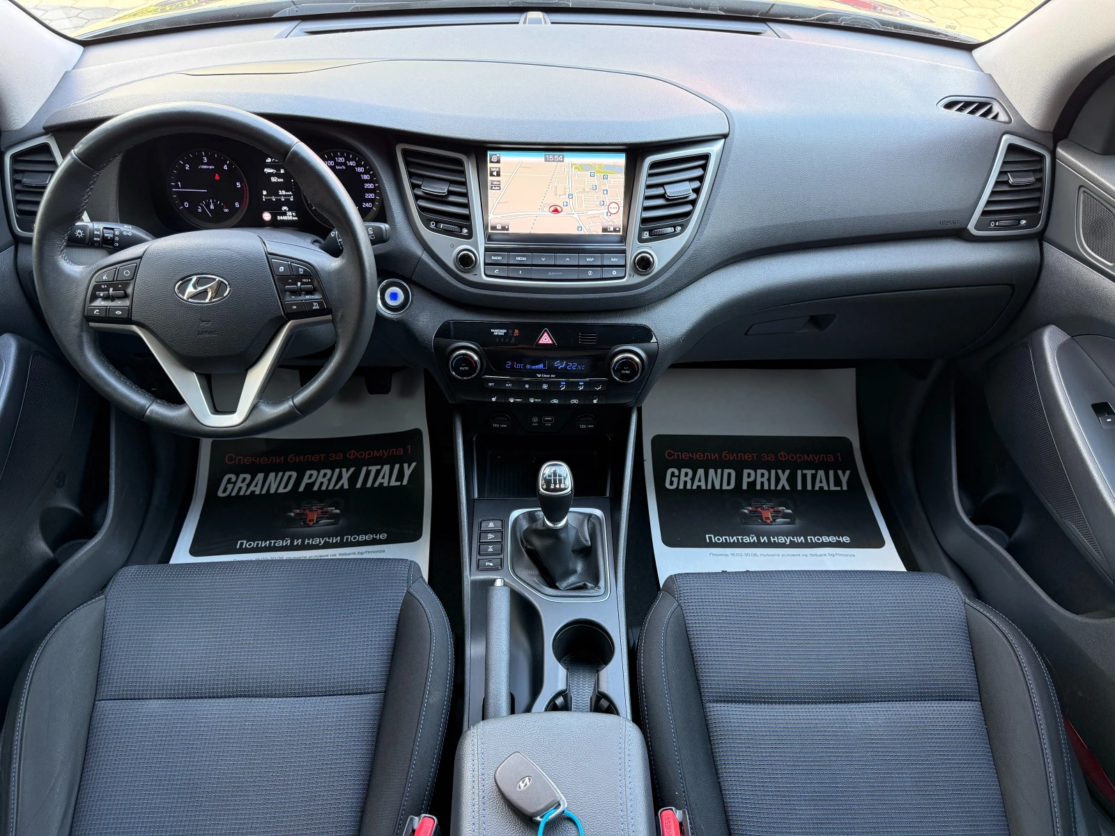 Hyundai Tucson 2.0 CRDI* X-POSSIBLE* 4x4* , снимка 10 - Автомобили и джипове - 54440957