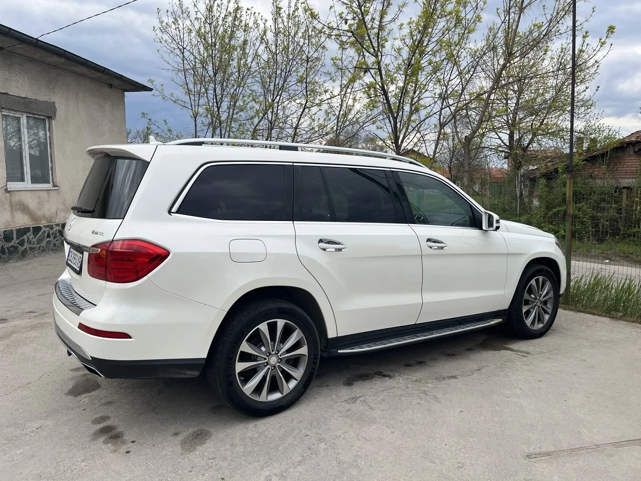 Mercedes-Benz GL 450 Mercedes-Benz GL 450 4.7 V8 367 к.с. 4MATIC Automa, снимка 3 - Автомобили и джипове - 54596520