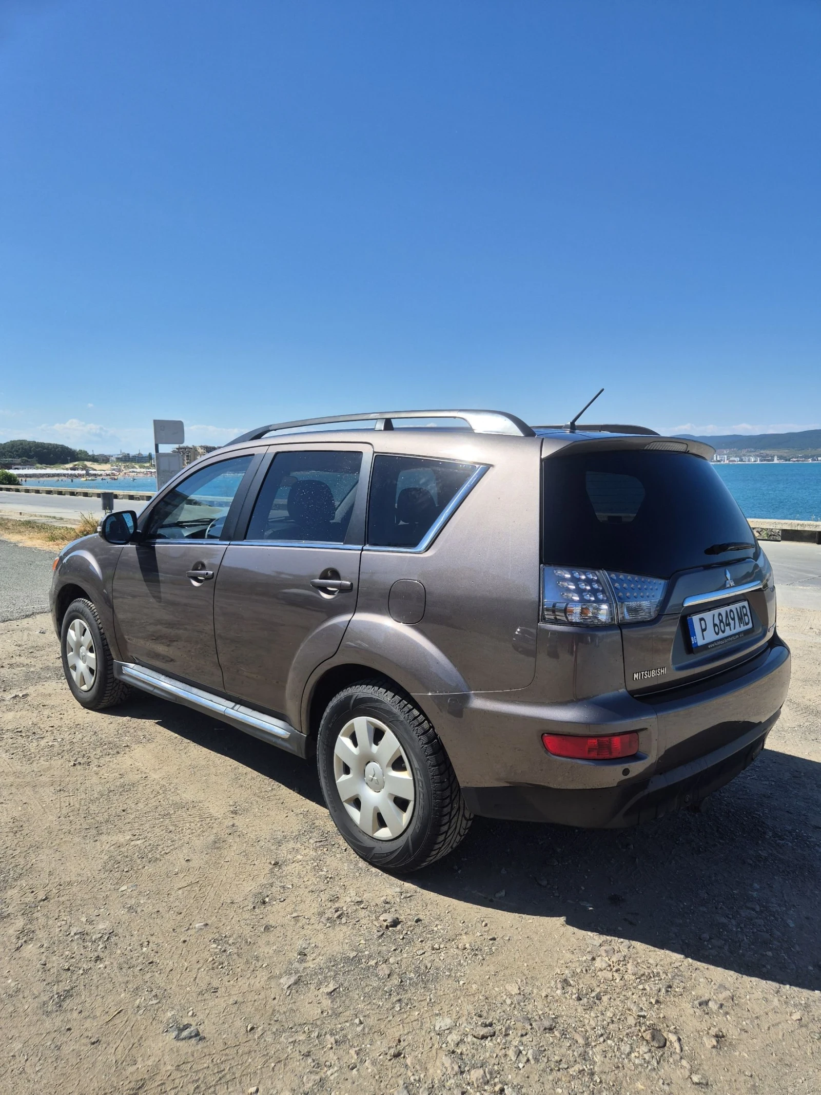 Mitsubishi Outlander 2.0i.  150кс 175хил км , снимка 3 - Автомобили и джипове - 54980840