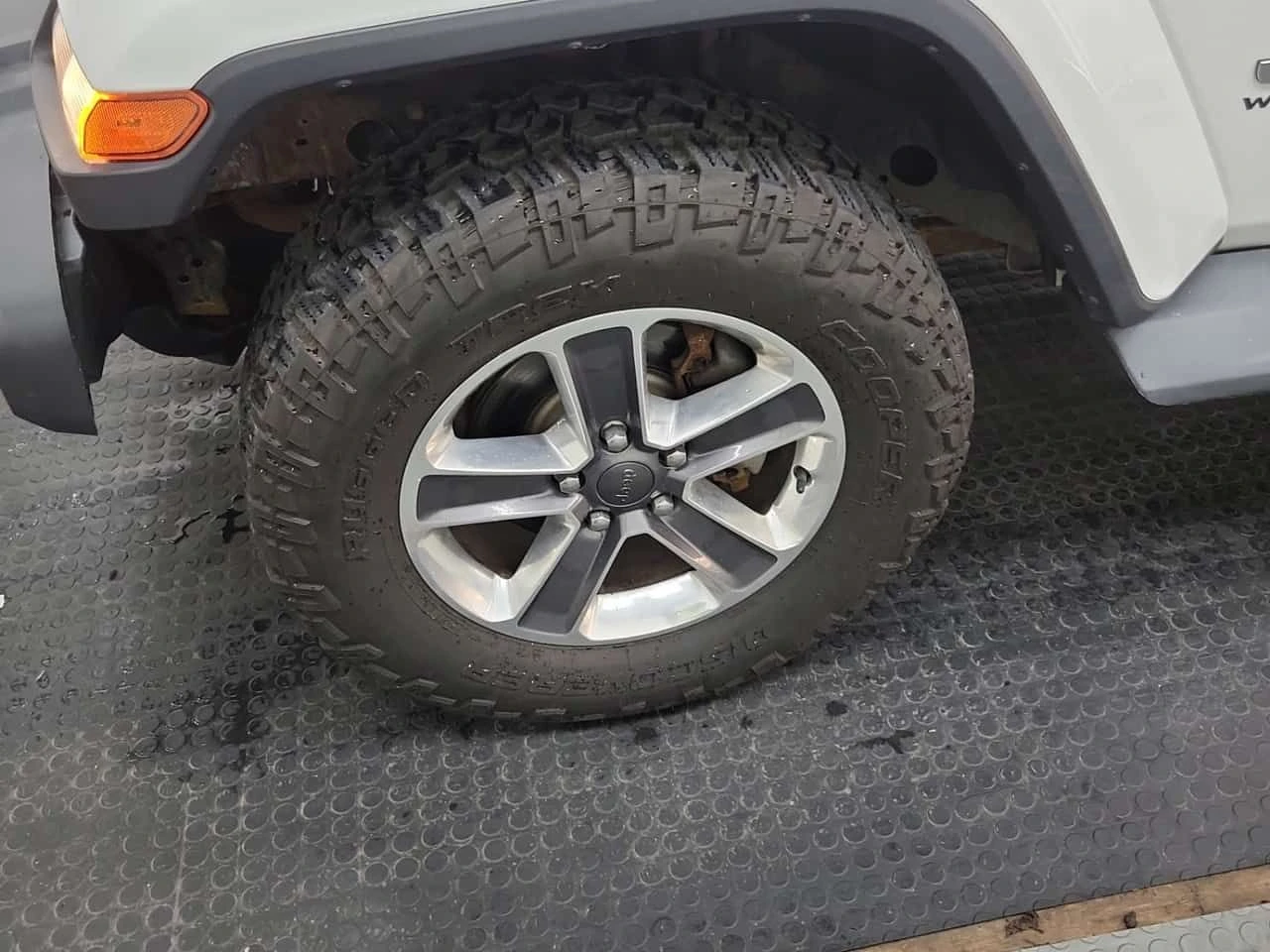 Jeep Wrangler * Sahara * АВТОКРЕДИТ БЕЗ ПЪРВОНАЧАЛНА ВНОСКА* , снимка 7 - Автомобили и джипове - 55163774