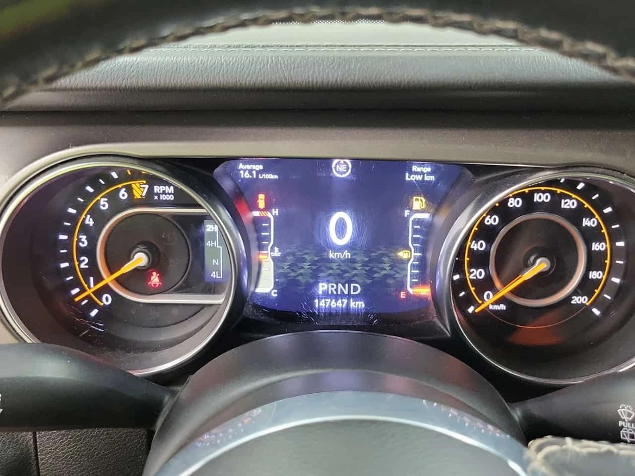Jeep Wrangler * Sahara * АВТОКРЕДИТ БЕЗ ПЪРВОНАЧАЛНА ВНОСКА* , снимка 8 - Автомобили и джипове - 55163774