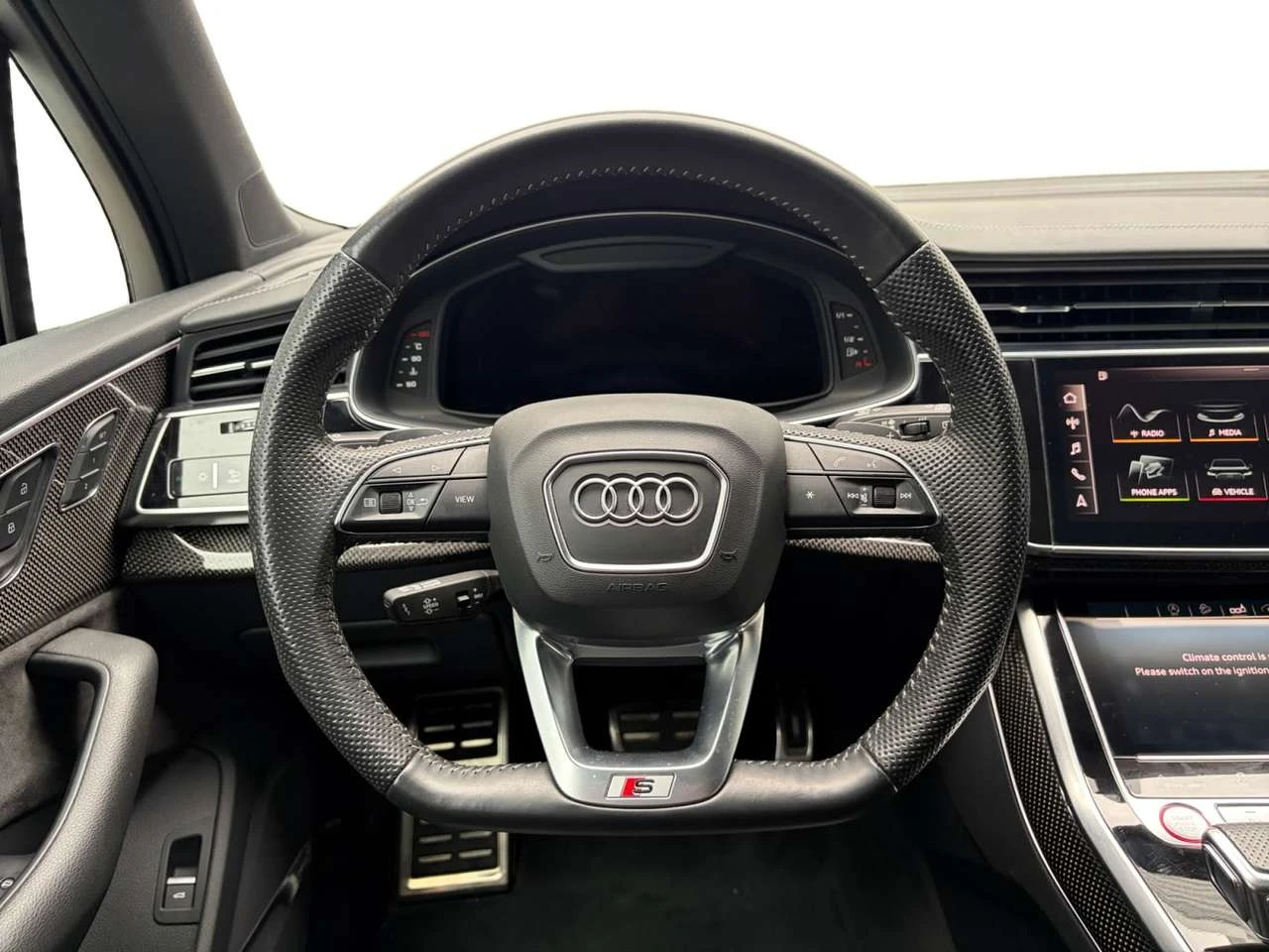 Audi SQ7 4.0T (Tiptronic) | Clean Carfax | Alberta Vehicle | Mobile.bg � ����������� 11