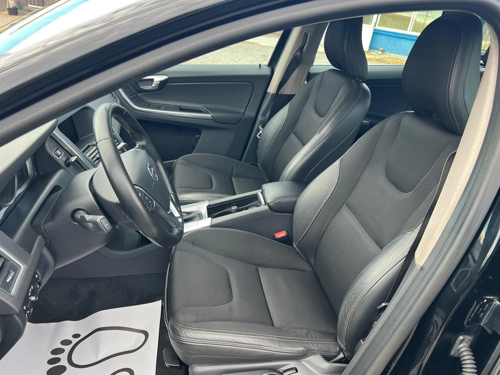 Volvo XC60 2, 4D 4�4 ��������� ��������� 190k.c.  | Mobile.bg � ����������� 11