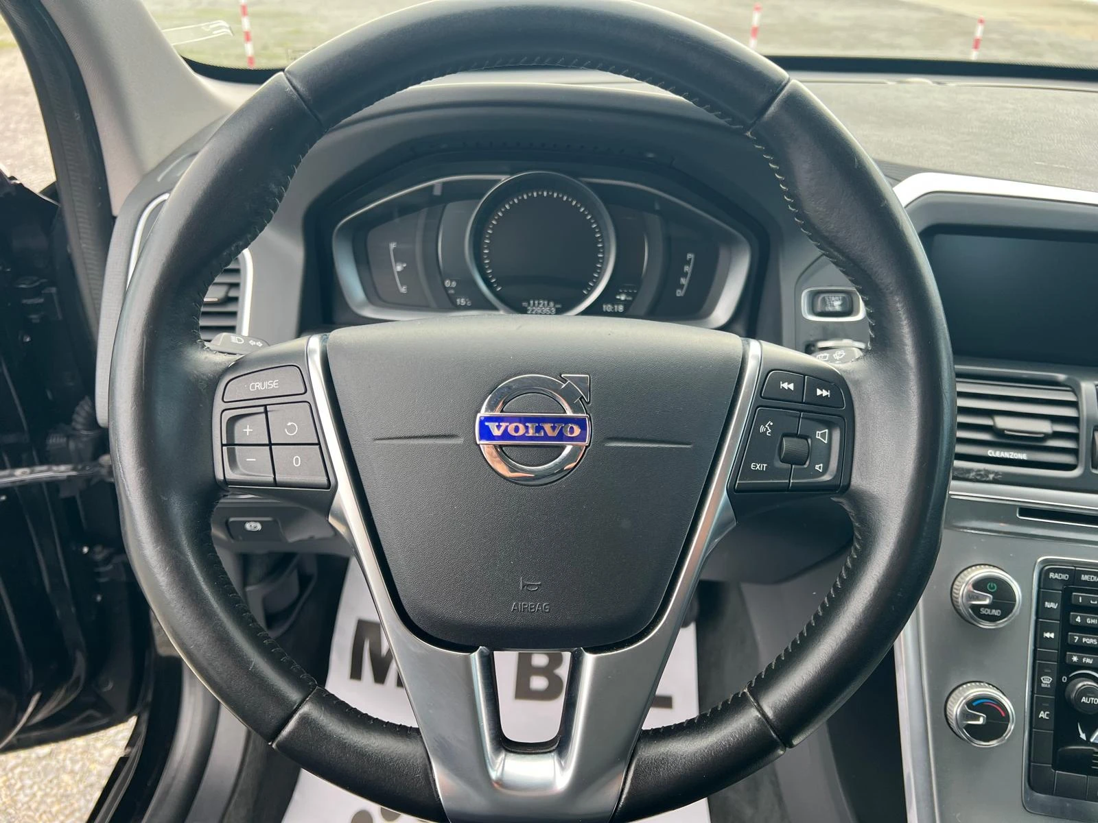 Volvo XC60 2, 4D 4�4 ��������� ��������� 190k.c.  | Mobile.bg � ����������� 15