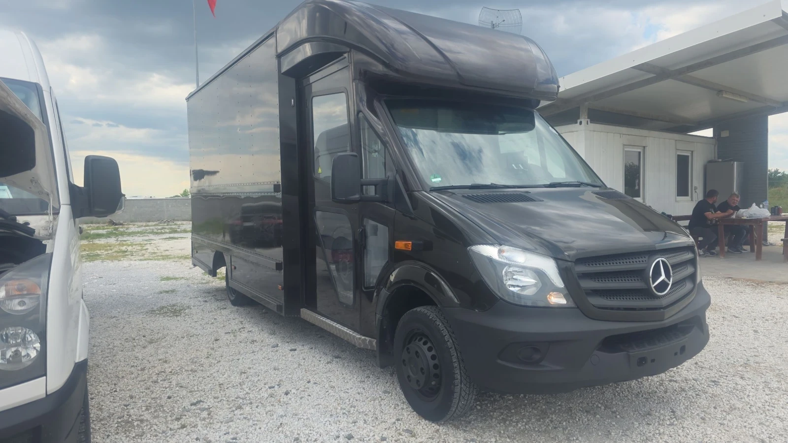 Mercedes-Benz Sprinter 516 516cdi, Avtomat, Navi, 3.5 Tona, снимка 3 - Бусове и автобуси - 54623112