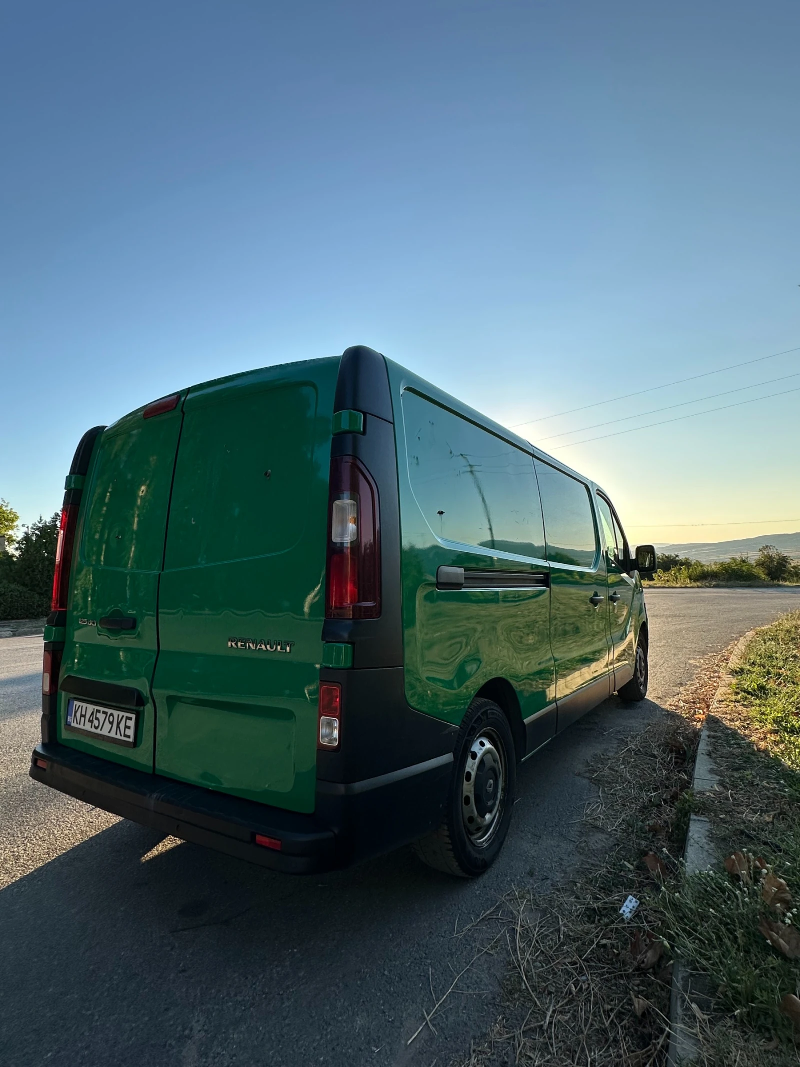 Renault Trafic ХЛАДИЛЕН, снимка 14 - Бусове и автобуси - 55853288