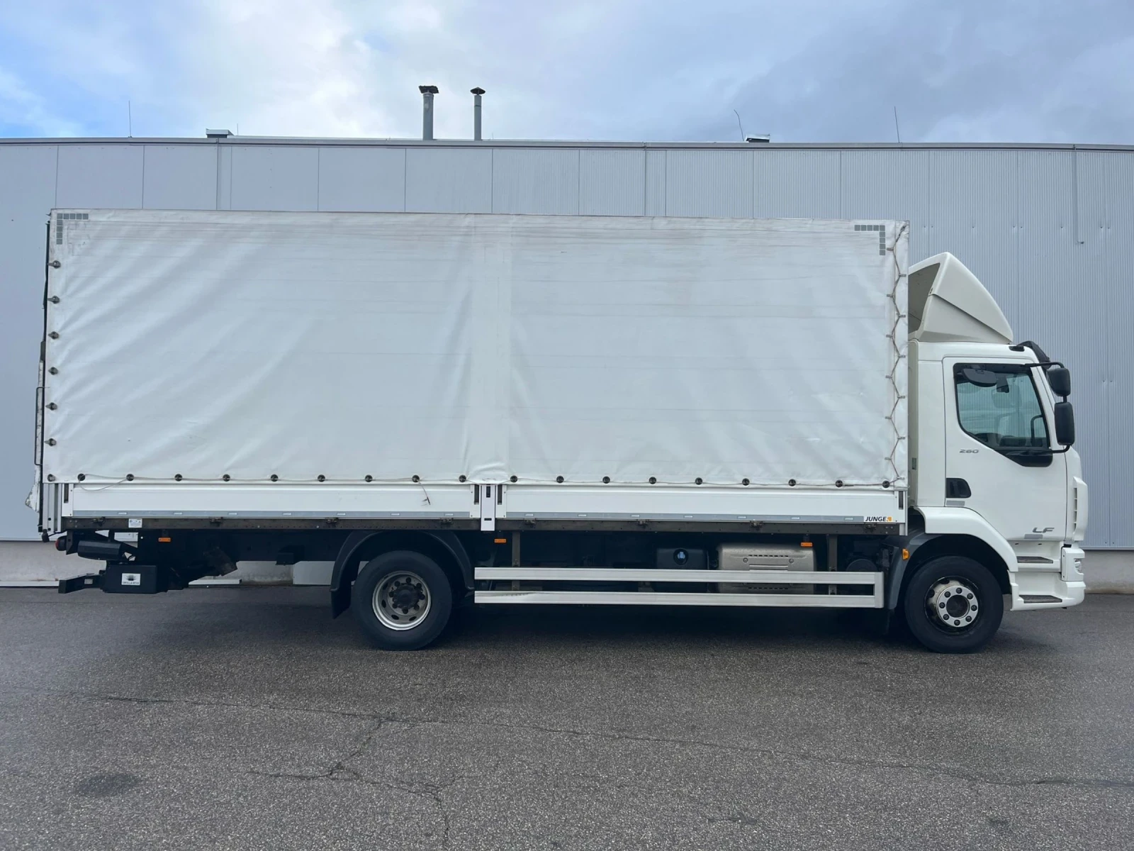 Daf Lf 260 EURO 6 - изображение 5