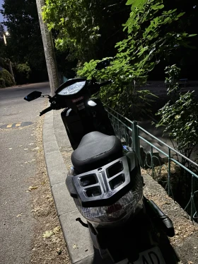 Kymco People, снимка 7