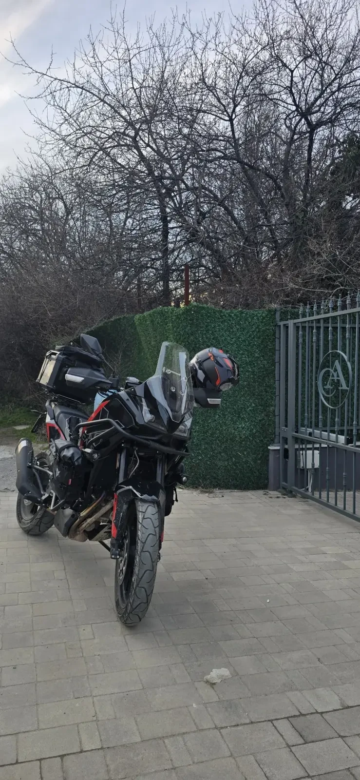 Moto Morini X-Cape 700 2025, снимка 2 - Мотоциклети и мототехника - 54159517