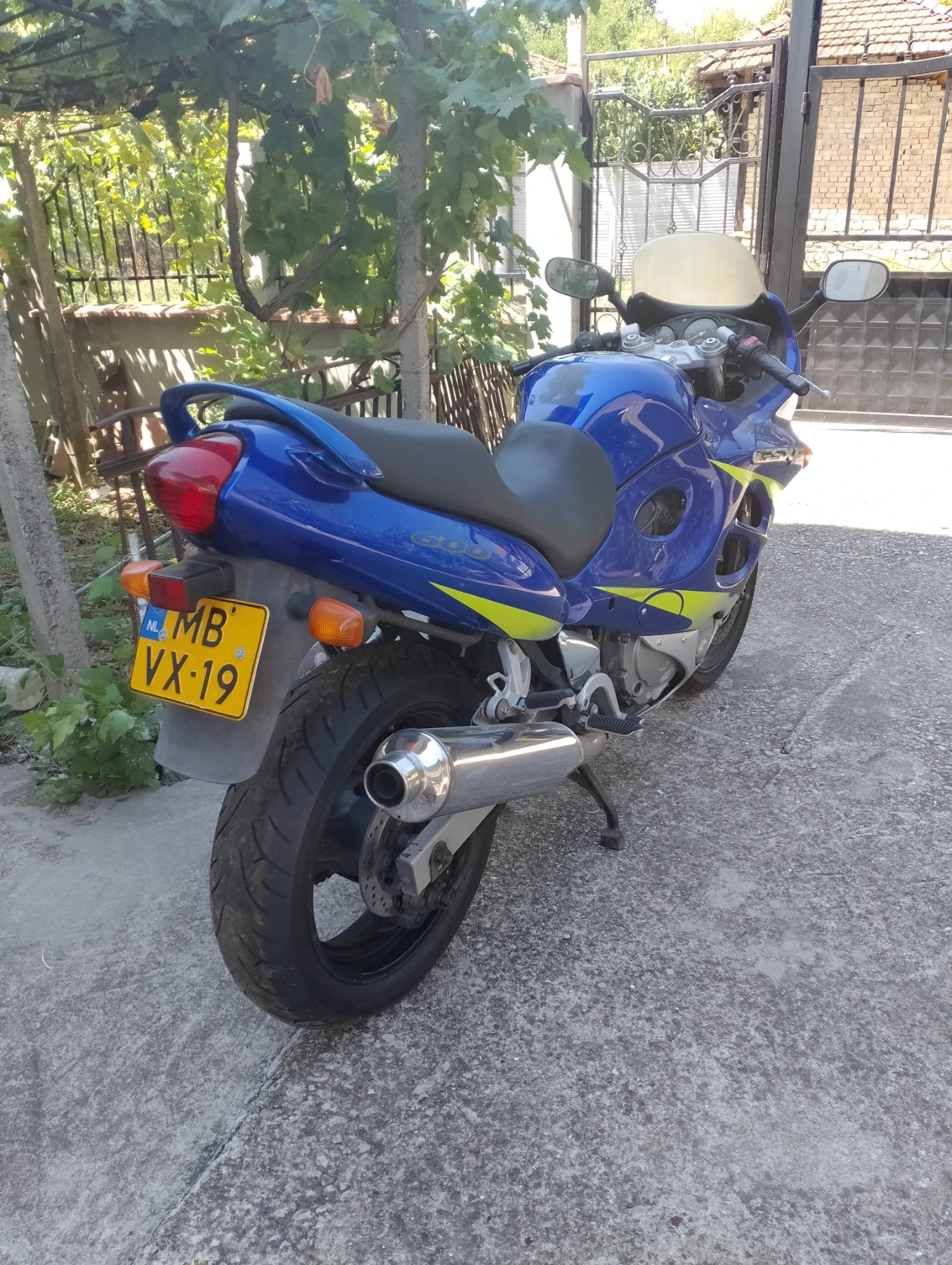 Suzuki Gsx  - изображение 4