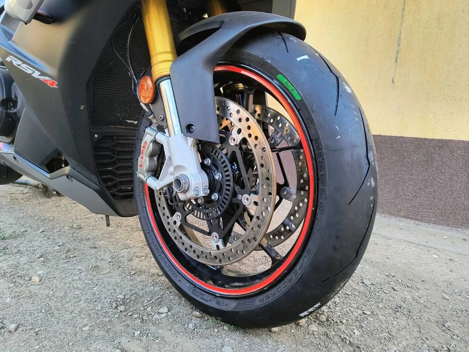 Aprilia RSV4, снимка 5 - Мотоциклети и мототехника - 55993782