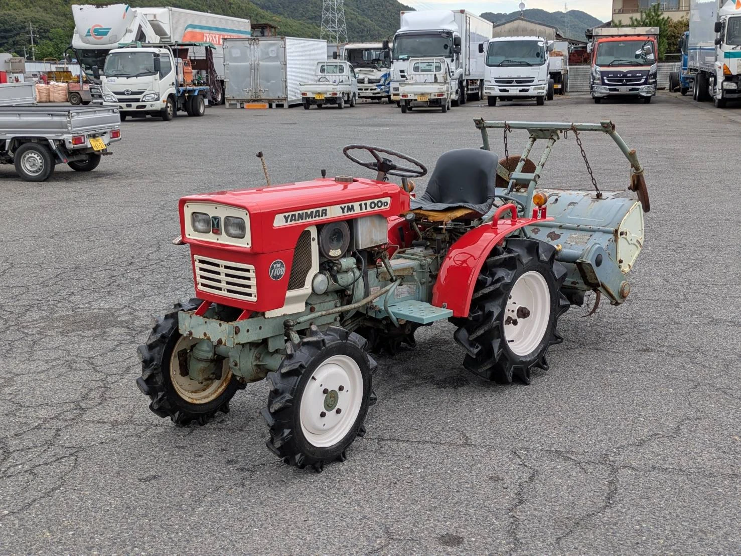Трактор Yanmar YM1100D