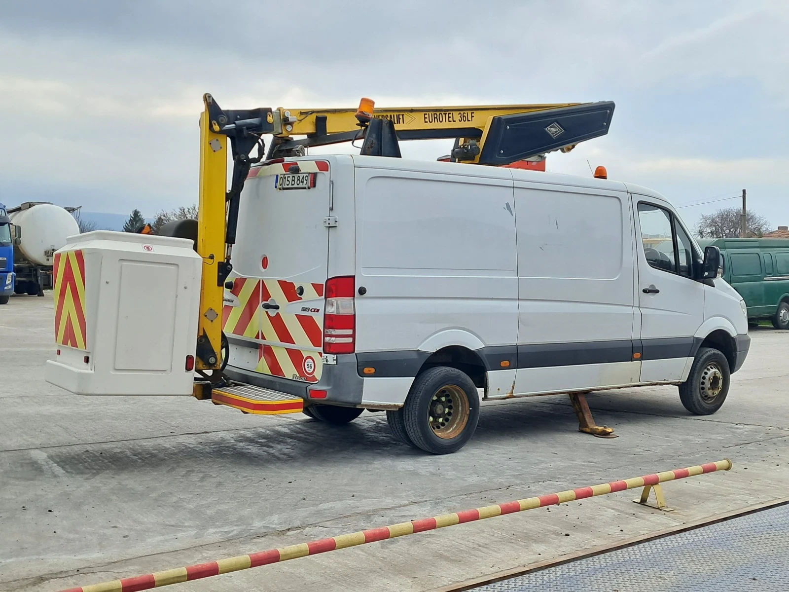 Автовишка Mercedes-Benz 513 Rygor, снимка 3 - Индустриална техника - 54142270