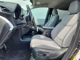 Toyota Sienna 2.5l AWD 8-Passenger, снимка 7