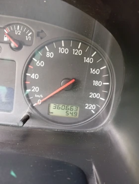 VW Multivan 2.5TDI  151к.с., снимка 16