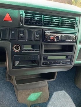 VW Multivan 2.5TDI  151к.с., снимка 14