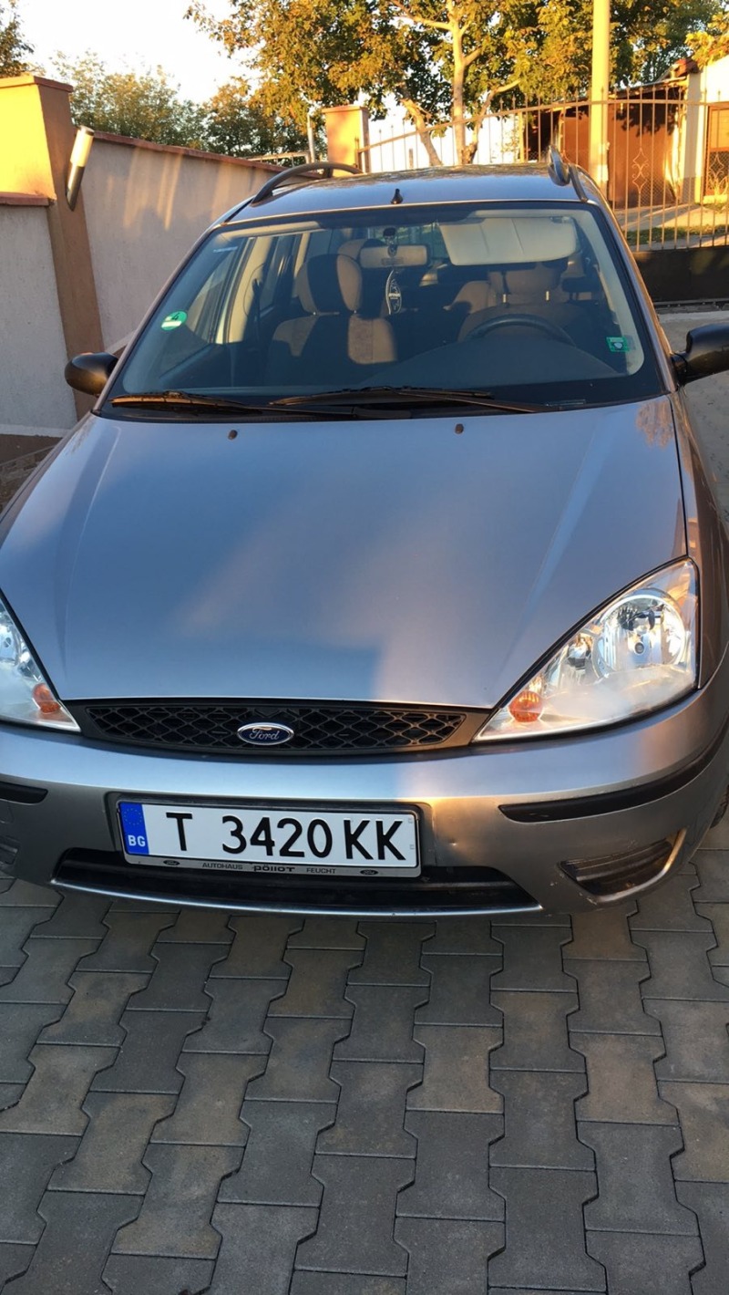 Ford Focus 1.6, снимка 3 - Автомобили и джипове - 47123413