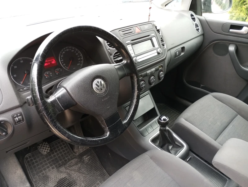 VW Golf Plus, снимка 2 - Автомобили и джипове - 47304330